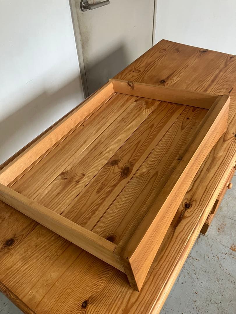 ラキ　ペニーワイズ　チャイルドデスク　Paul Wilson