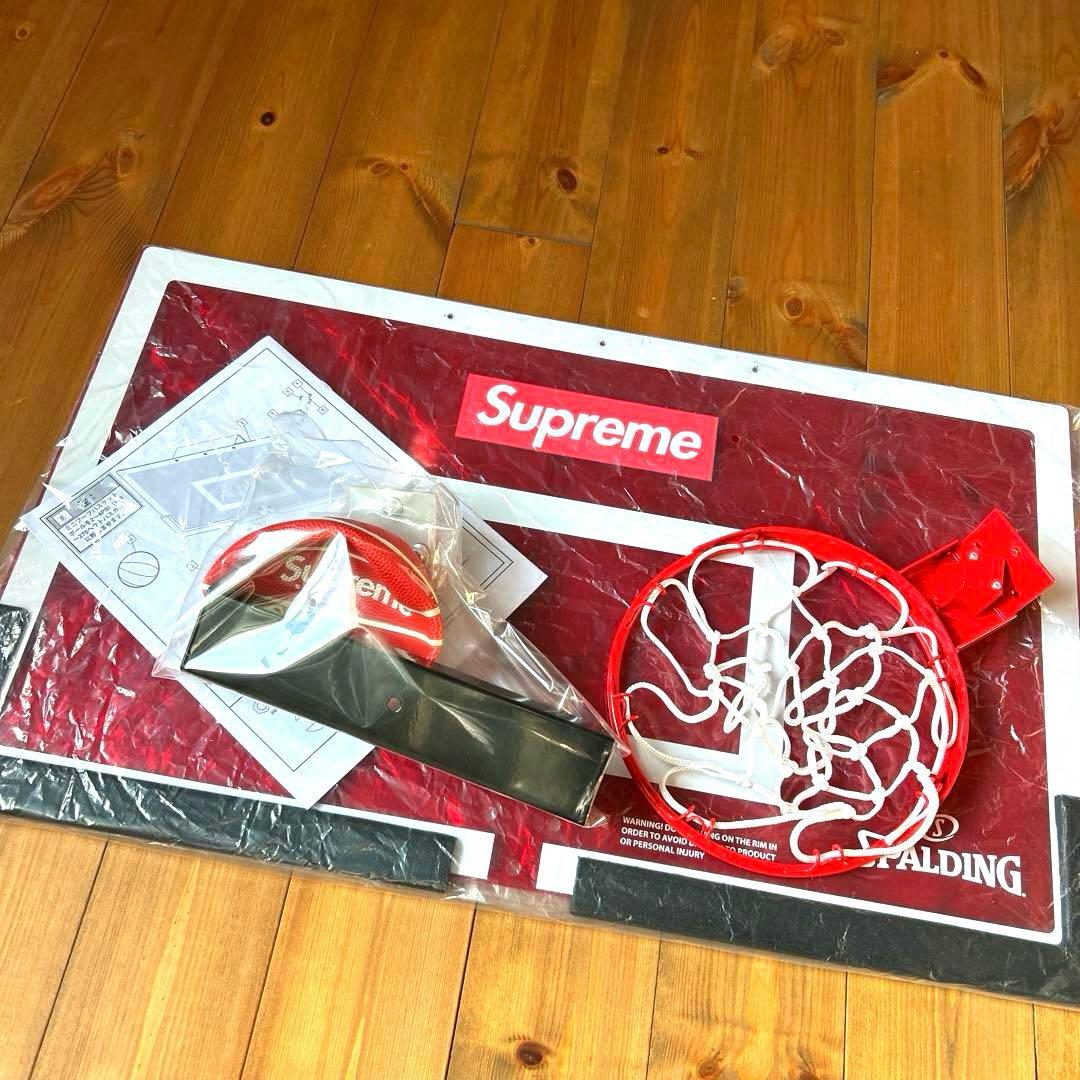 Supreme x Spalding Basketball シュプリーム　コラボ