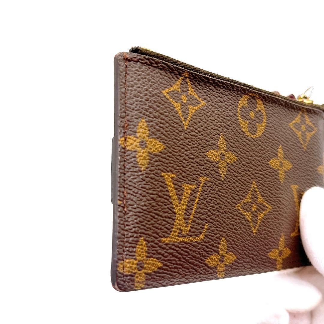 美品　LOUIS VUITTON 付属品付き　トーテム ポシェットクレ　限定品
