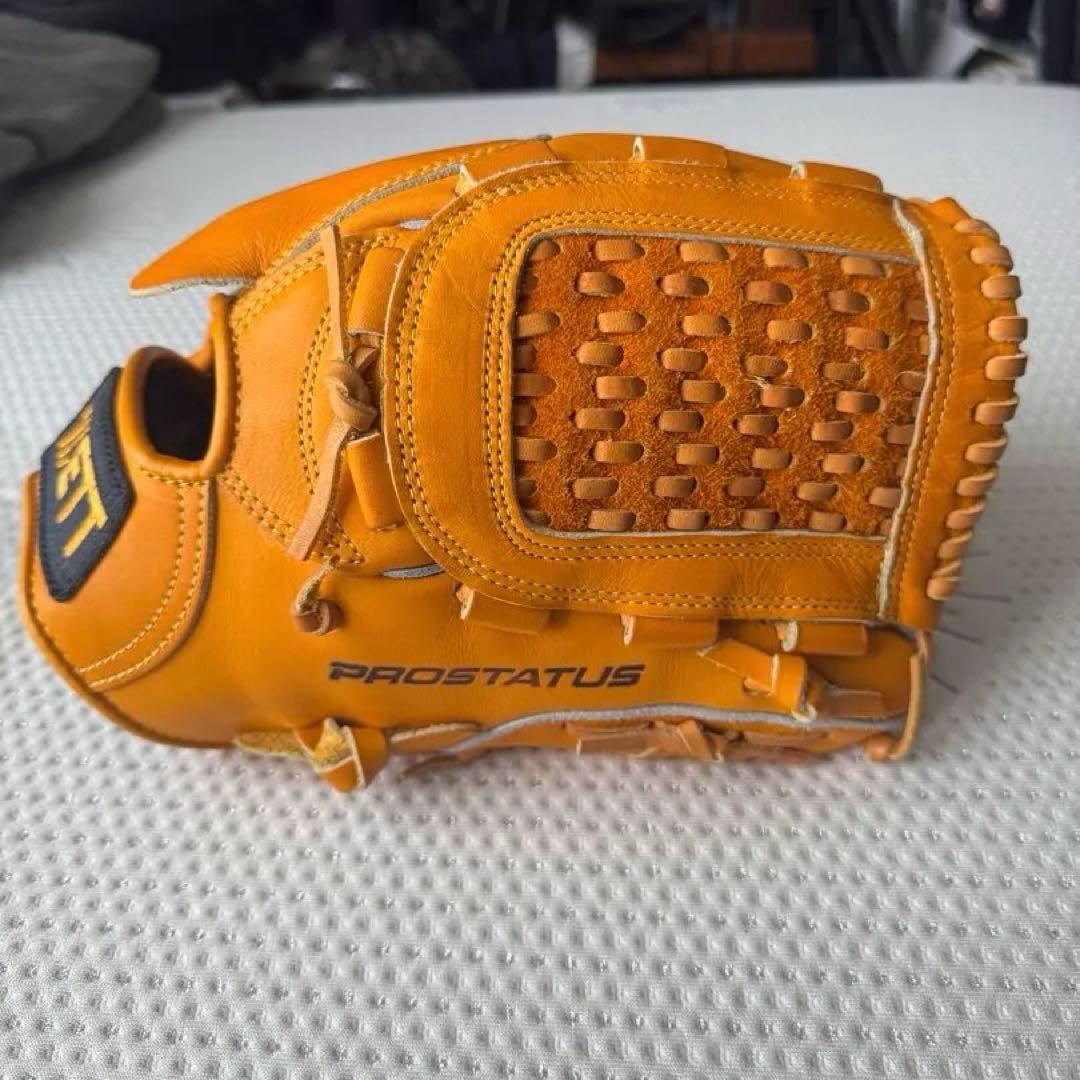 ZETT ゼットプロステイタス　軟式グローブ　ピッチャー