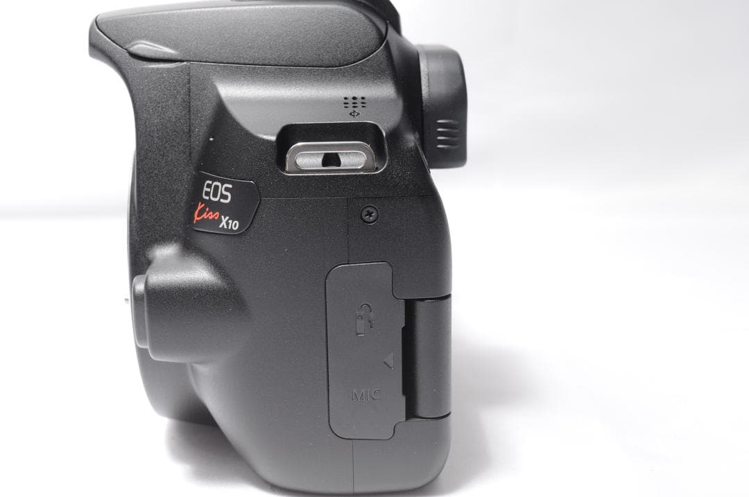 ✨Canon Kiss X10✨4K動画❣️スマホ転送❣️自撮り❣️手振れ補正❣️美品❣️