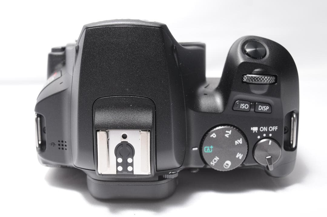 ✨Canon Kiss X10✨4K動画❣️スマホ転送❣️自撮り❣️手振れ補正❣️美品❣️