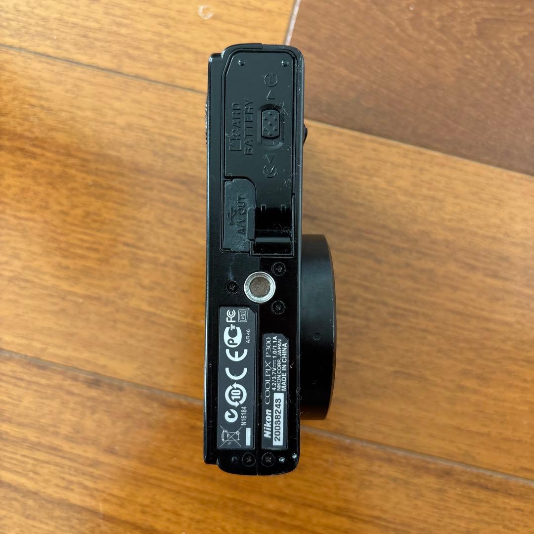 Nikon COOLPIX P300 デジタルカメラ