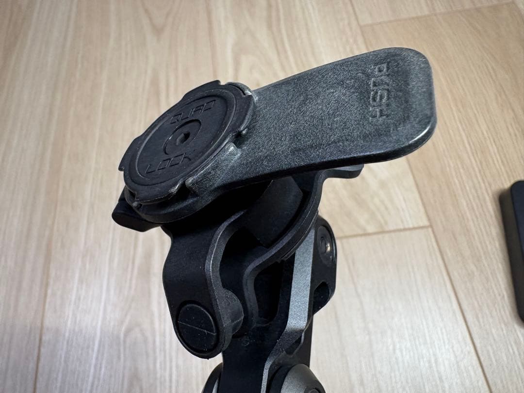 QUAD LOCK クアッドロック フォークステムマウント 振動吸収ダンパー