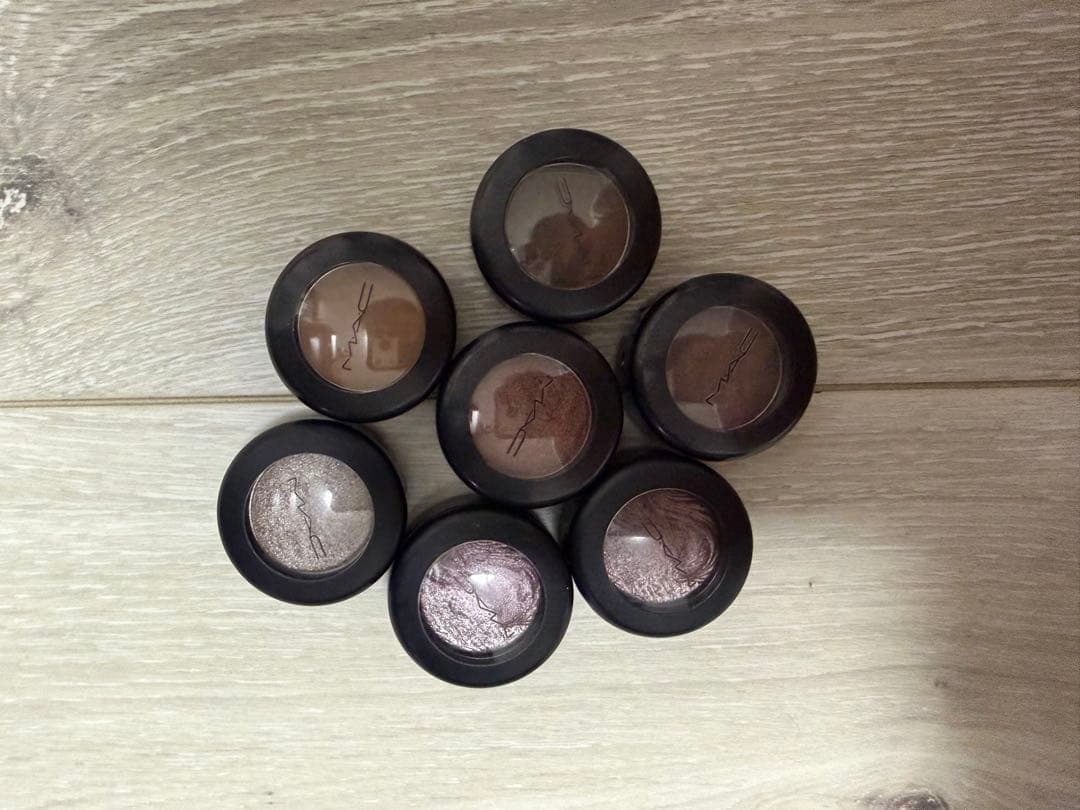 MAC アイシャドウ まとめ売り