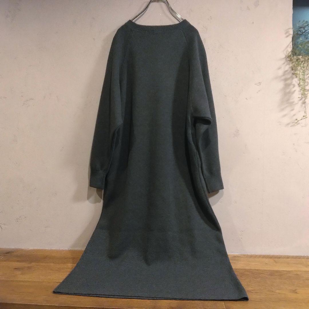 今季新品【アーバンリサーチドアーズ】スウェットライクニットワンピース　チャコール