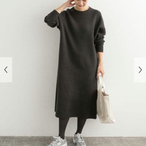 今季新品【アーバンリサーチドアーズ】スウェットライクニットワンピース　チャコール