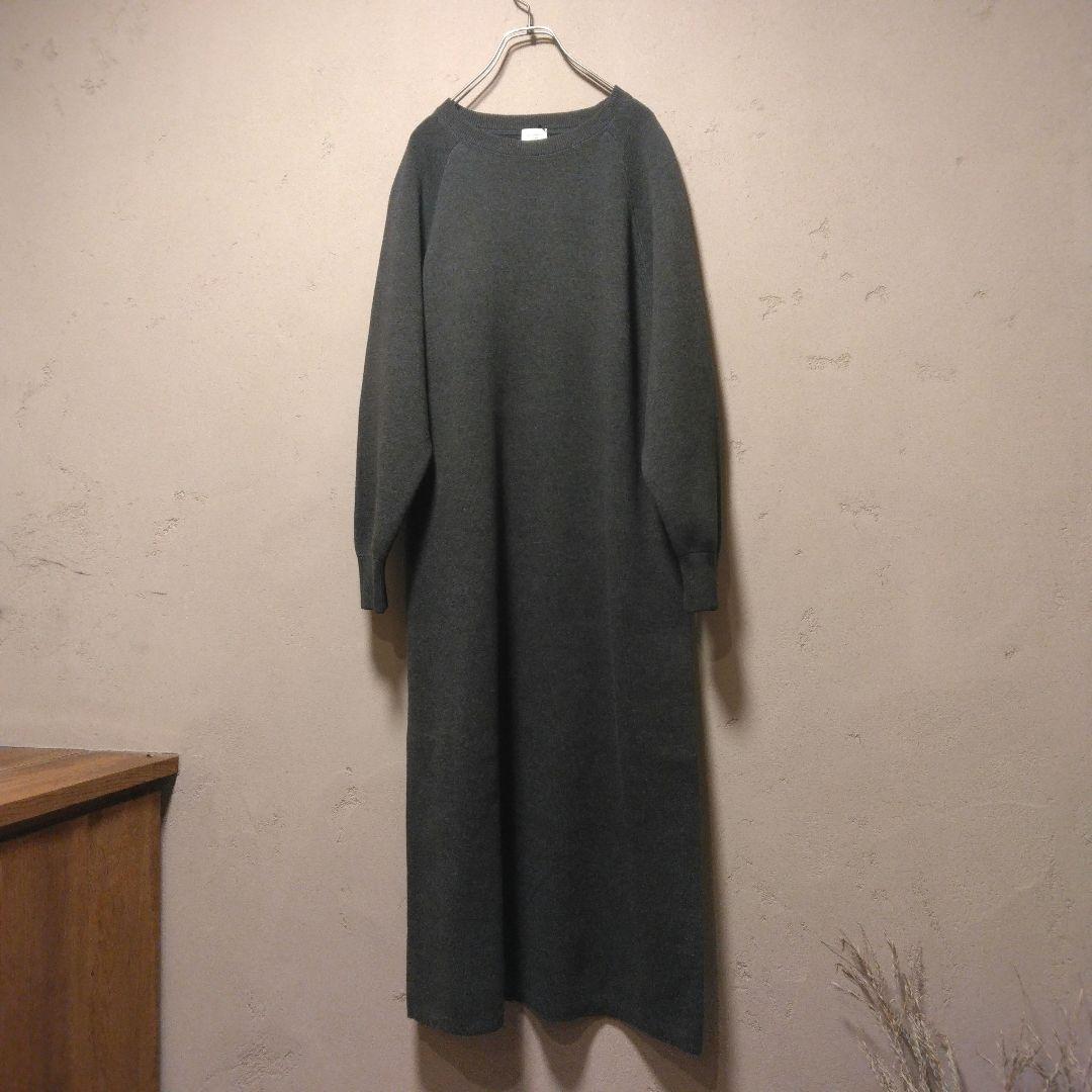 今季新品【アーバンリサーチドアーズ】スウェットライクニットワンピース　チャコール