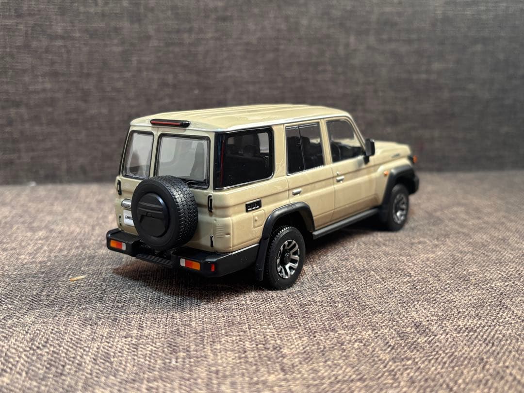 トヨタ ランドクルーザー70