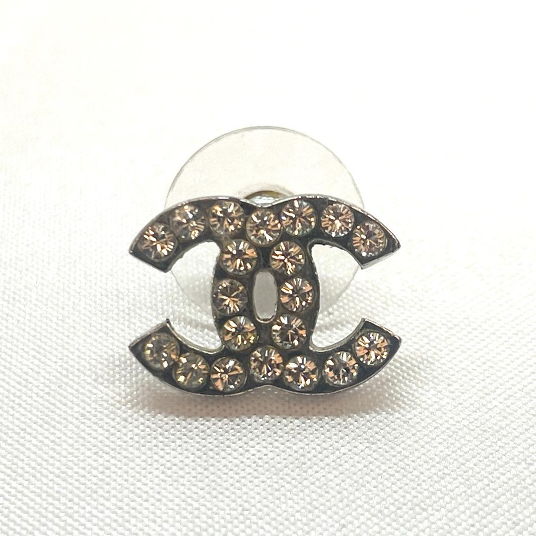 Y512-332 シャネル ココマーク ラインストーン ピアス シルバー 片耳