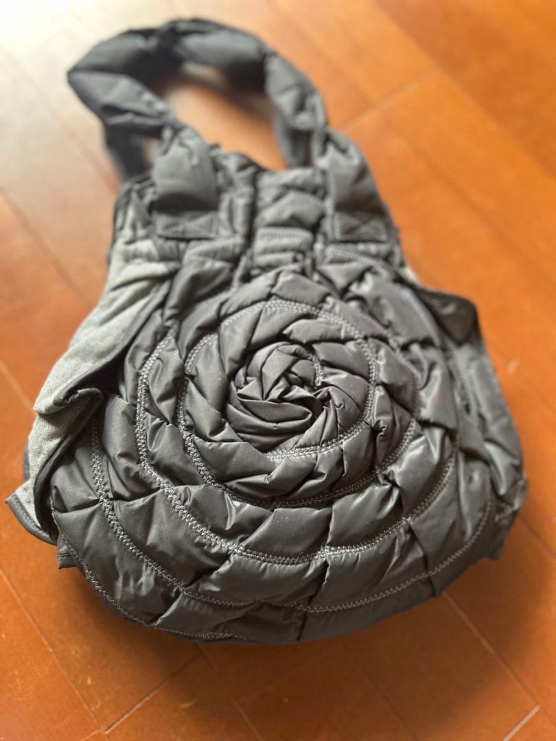 マリテフランソワジルボーの変形リバーシブルバッグ　可愛いかばんです。