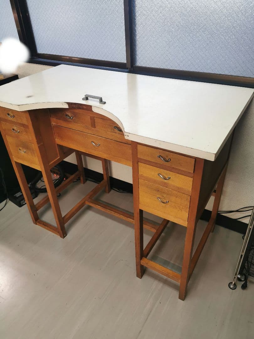 ※m210f 大型の両袖彫金机 アンティーク風 天板白 ジュエリー作成用