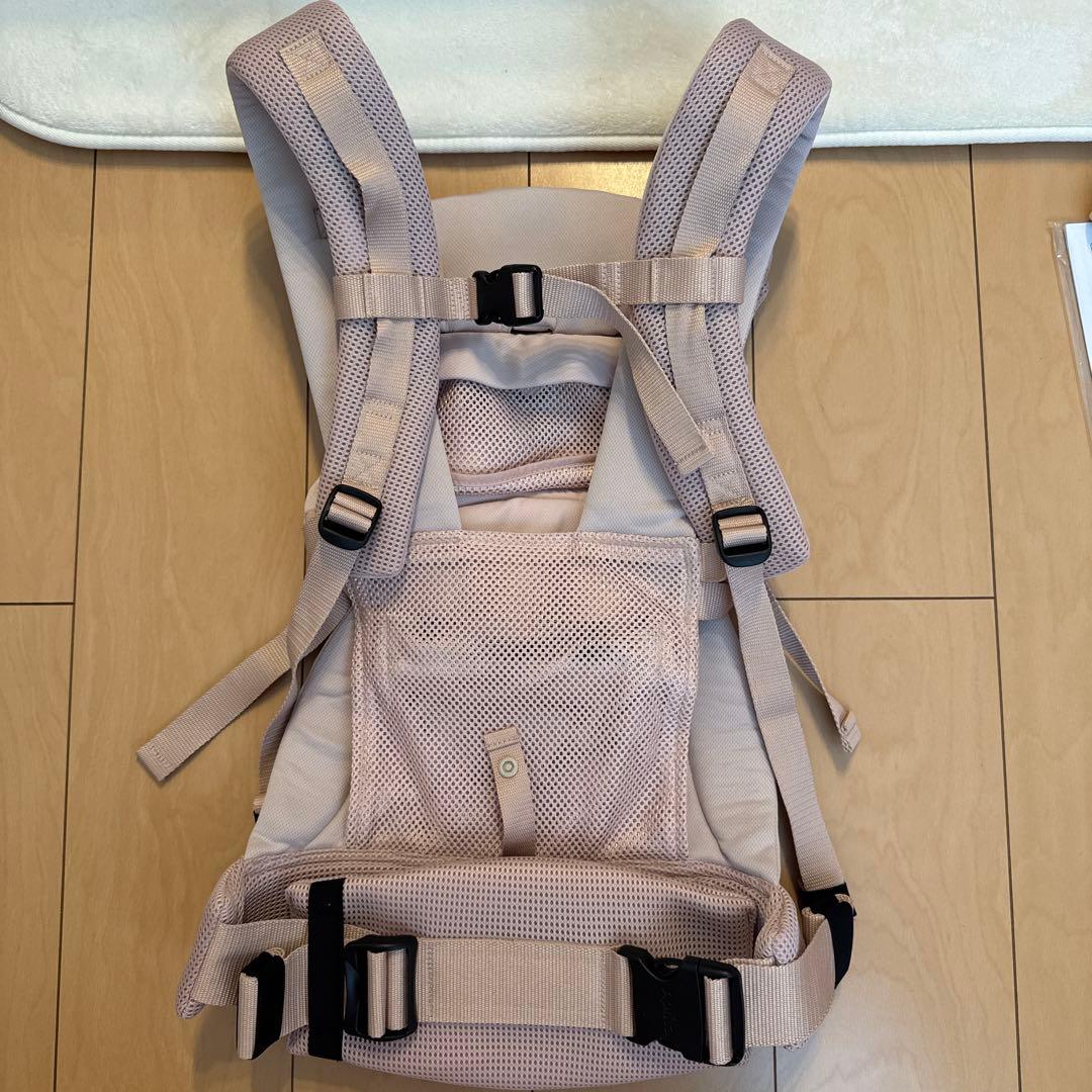 【数量限定カラー】アップリカ ラクリスAB 抱っこ紐【ベージュピンク】