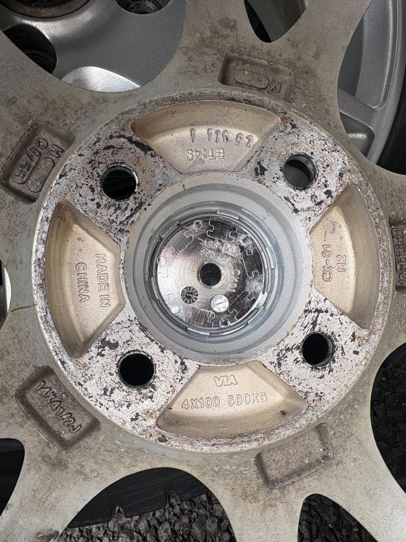 送料込み/14インチアルミ四本セット/軽自動車向け/タント、ムーヴ