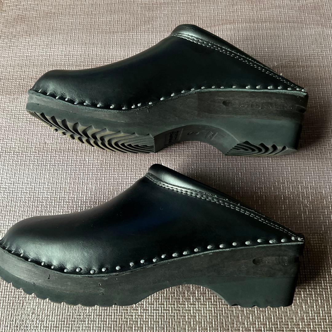 トロエントープ　サボサンダル