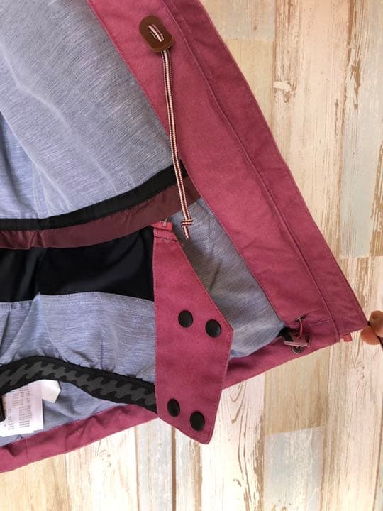 ビラボン　レディース　スノーボード　ジャケット