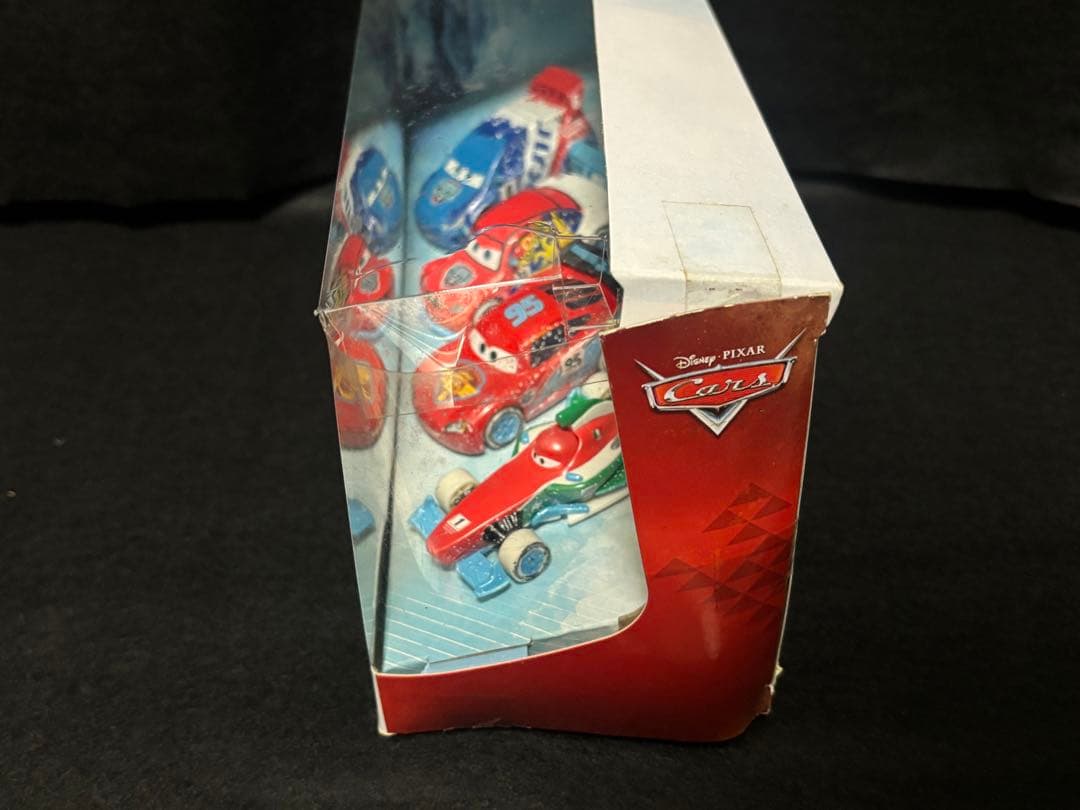 MOSCOW RACE 4-PACK 1個　カーズ　マテル　マックィーン　デ