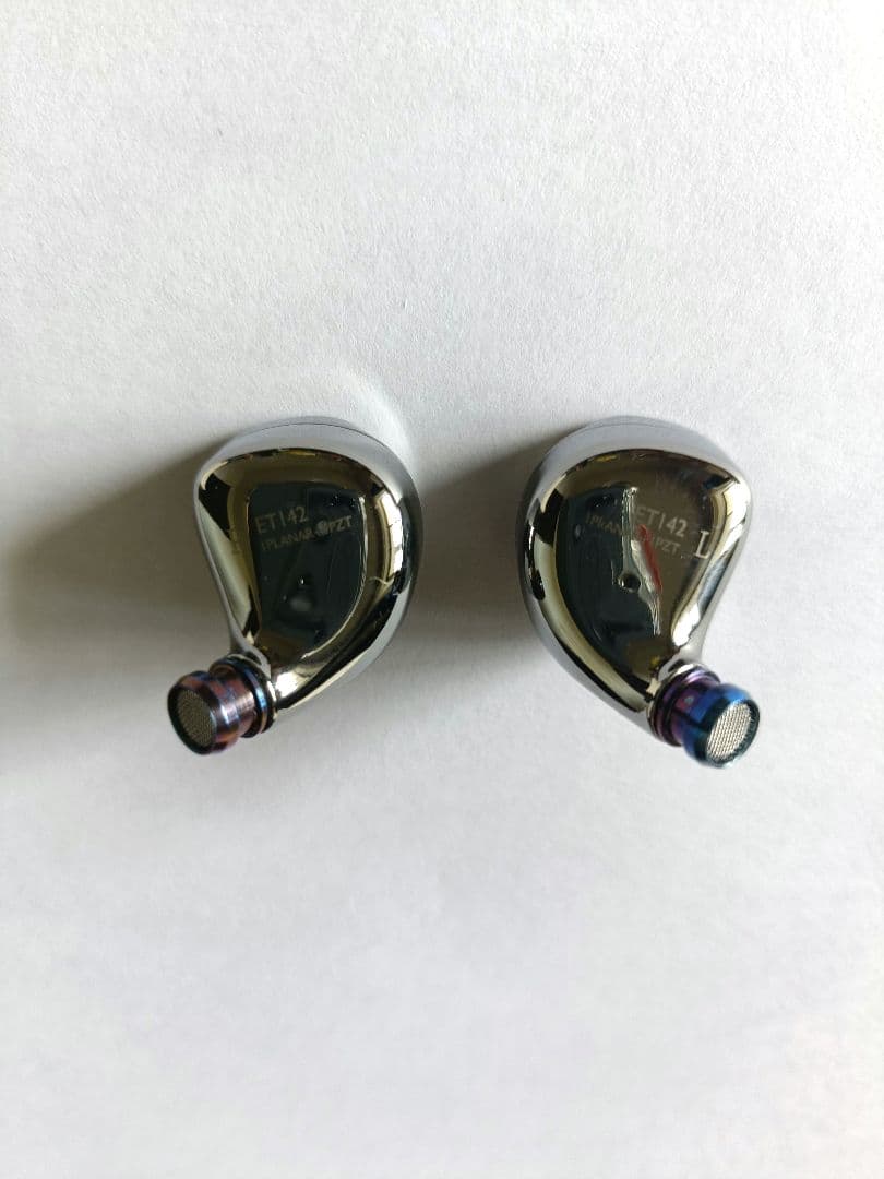 SIMGOT ET142 リケーブル可能イヤホン