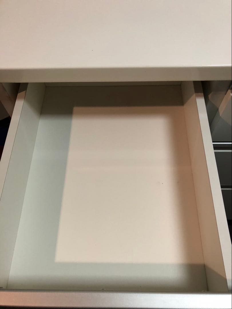 【本日限定最終値下げ】ホワイトキッチンカウンター