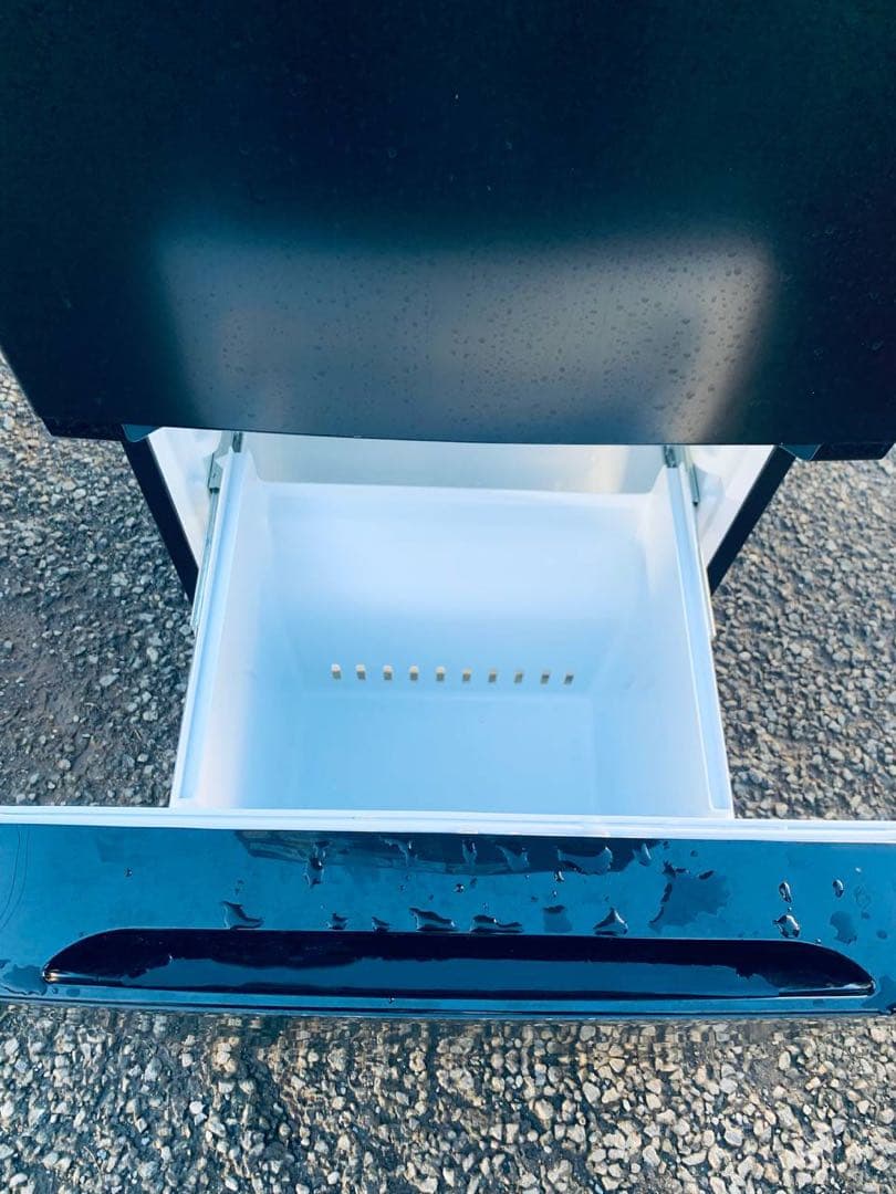 送料設置無料　ワールプールジャパン ノンフロン冷凍冷蔵庫　YRZ-F15J