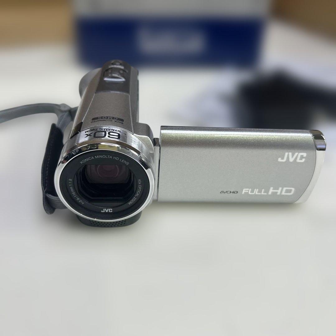 6353【程度良好】JVCケンウッド Everio シルバー GZ-E109-S