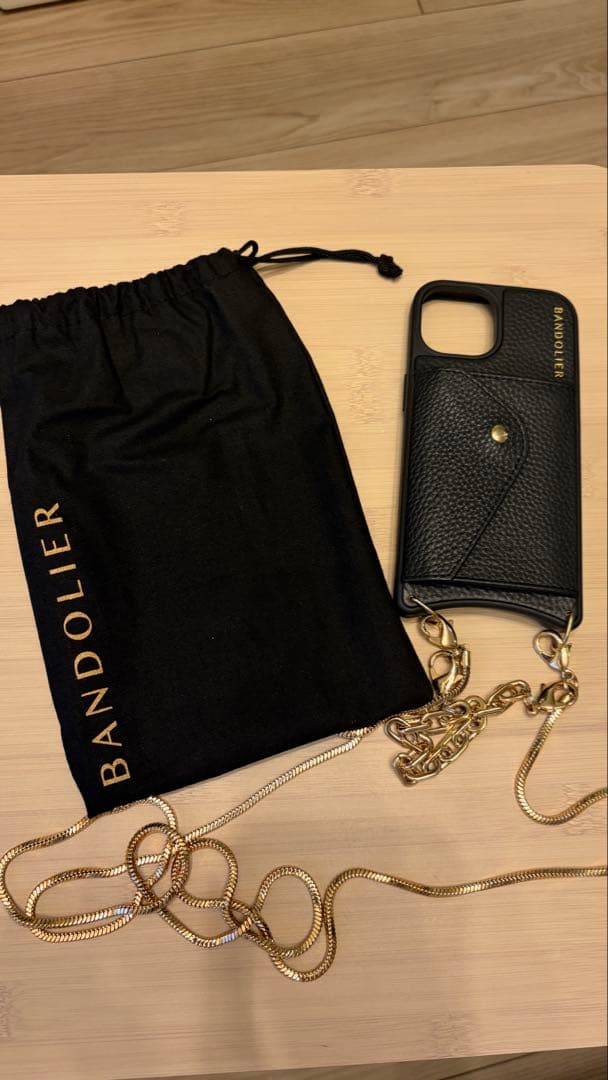BANDOLIER スマホショルダー スマホケースiphone15