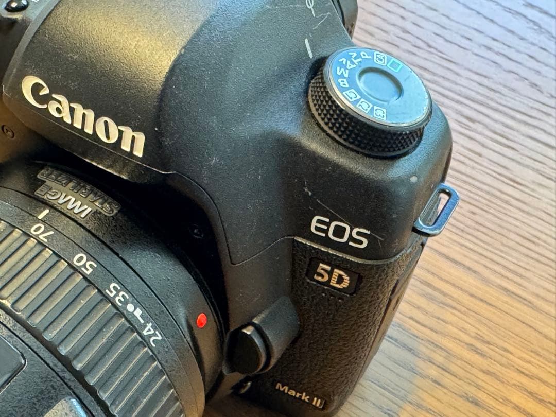 デジタルカメラ Canon EOS 5D Mark II + EF24-105L IS U