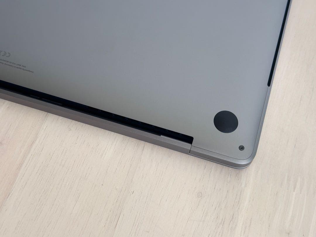 極美品！MacBook Pro (16-inch, 2019) i9•1TB