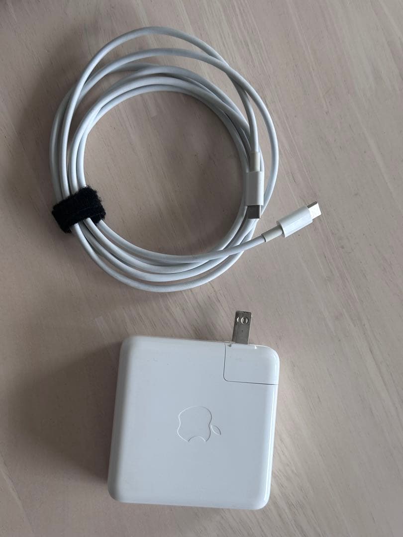 極美品！MacBook Pro (16-inch, 2019) i9•1TB