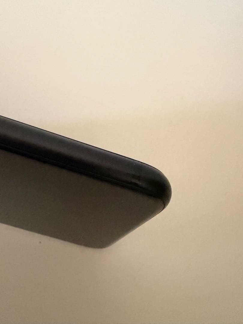 iPhone SE2 128GB ブラック 美品