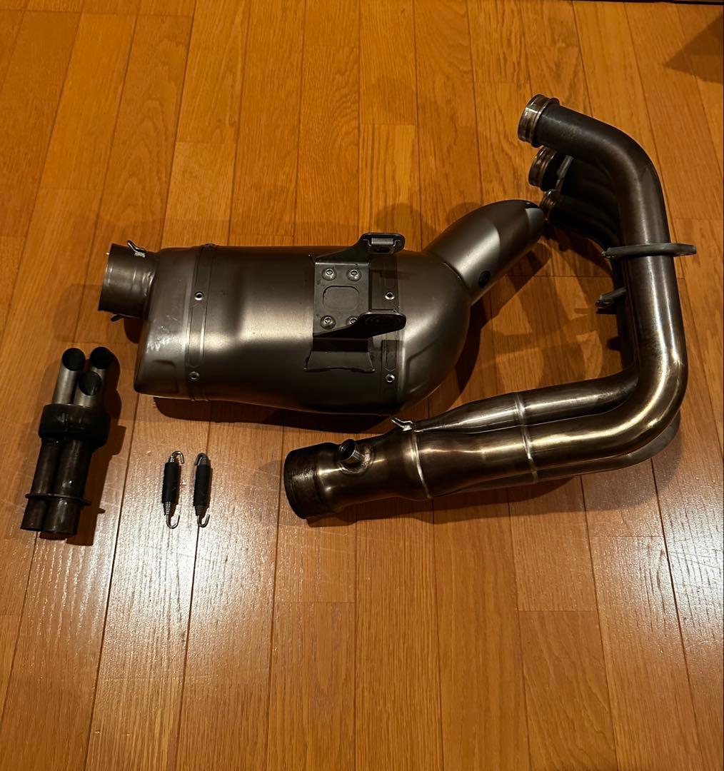 アクラポビッチ レーシングライン チタン MT09 XSR900 トレーサー