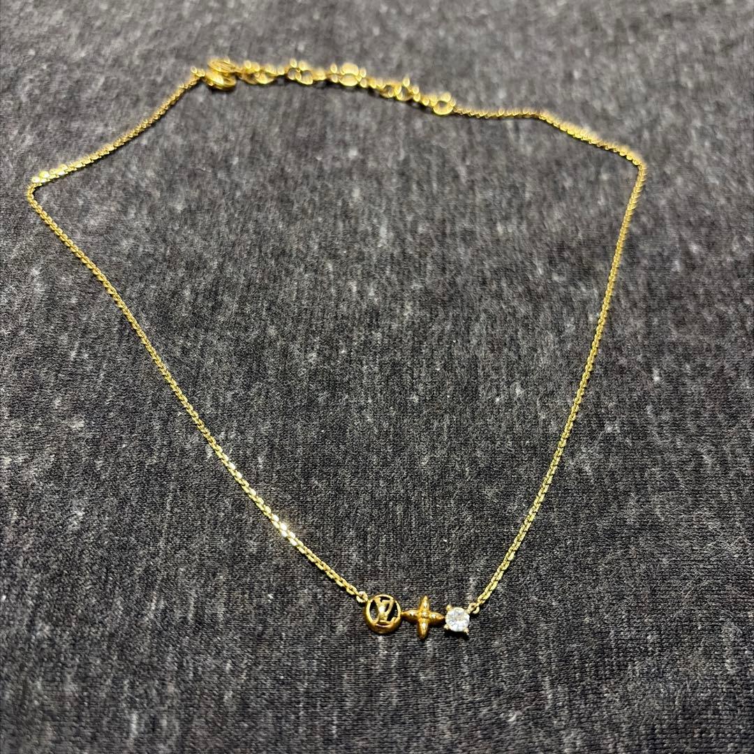 ルイヴィトン　LOUISVUITTON プティルイネックレス