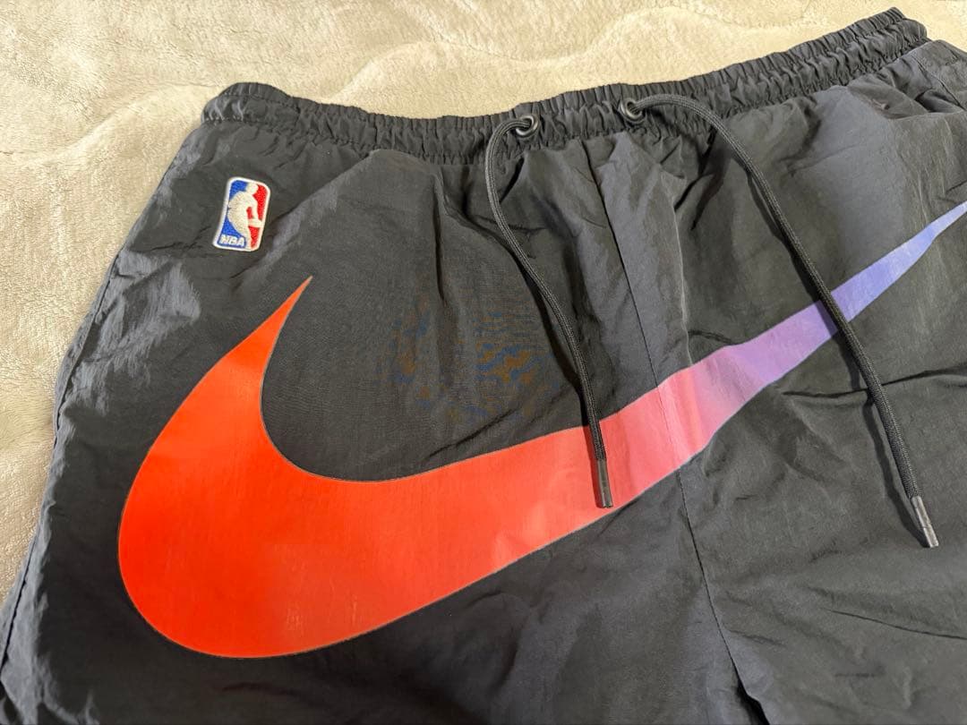 KITH & NIKE コラボ　ハーフパンツ