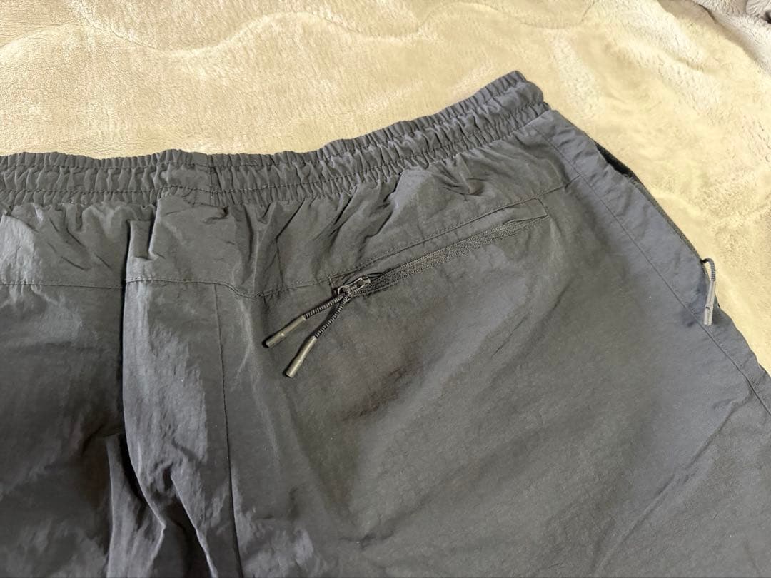 KITH & NIKE コラボ　ハーフパンツ