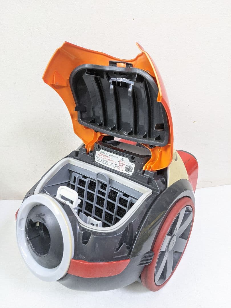 TOSHIBA 東芝 VC-P200D-R 紙パック式掃除機 2010年製