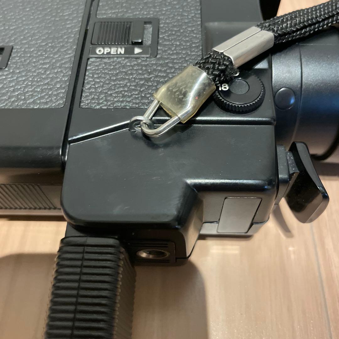 【美品】 Canon 8mmフィルムカメラ 514XL