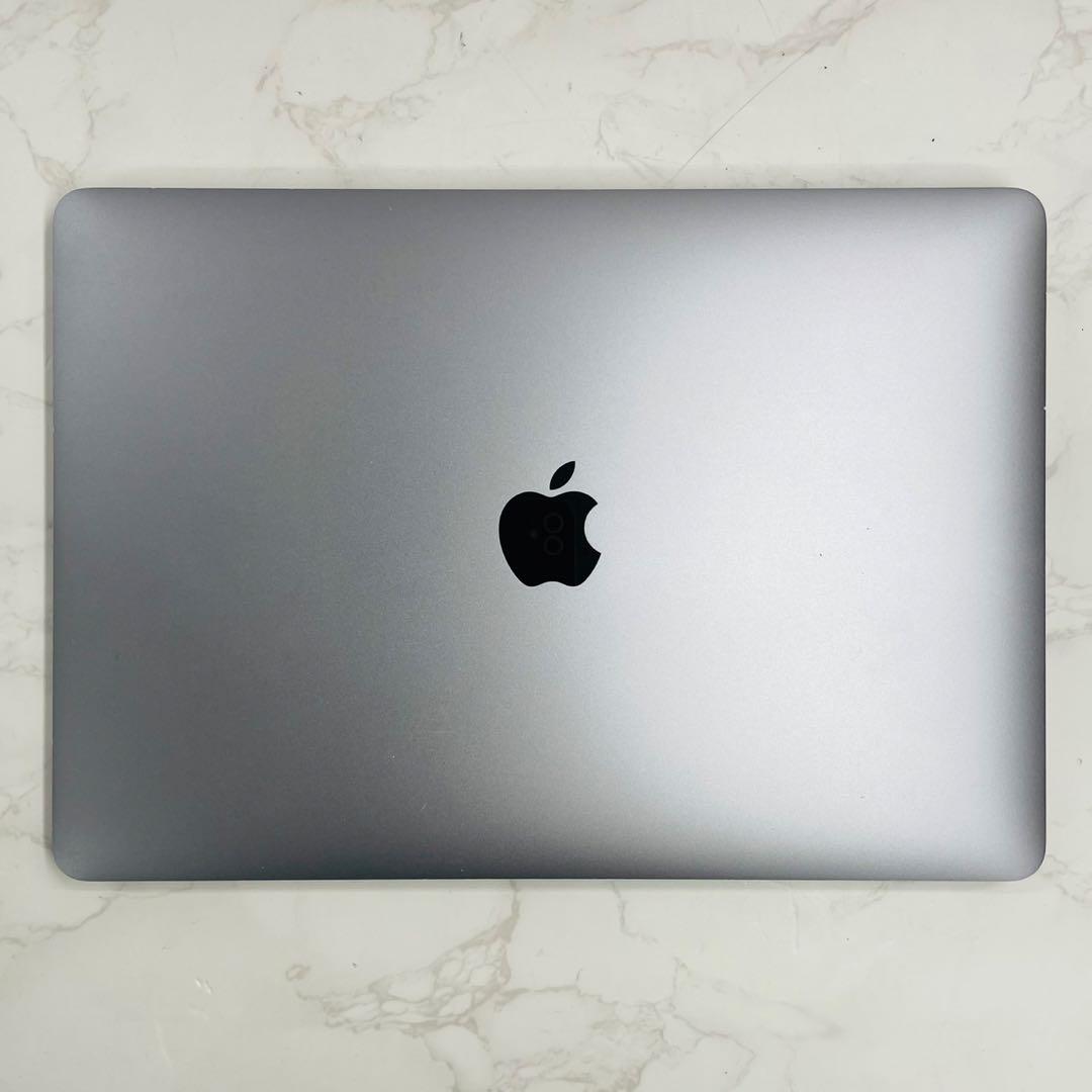 MacBookPro 13インチ 2020 M1 8GB 512GB　7975
