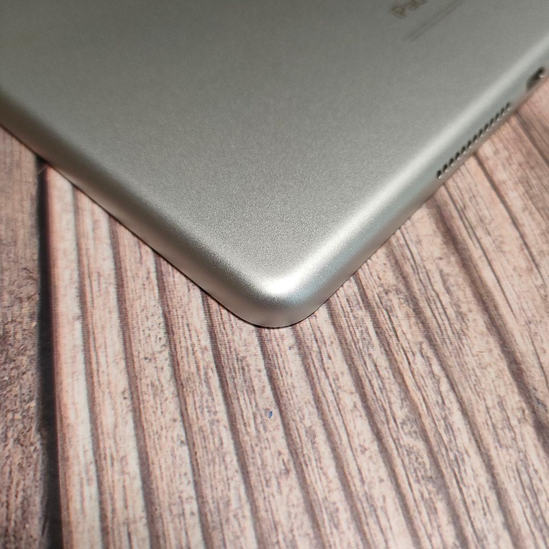iPad 第8世代 32GB シルバー 美品