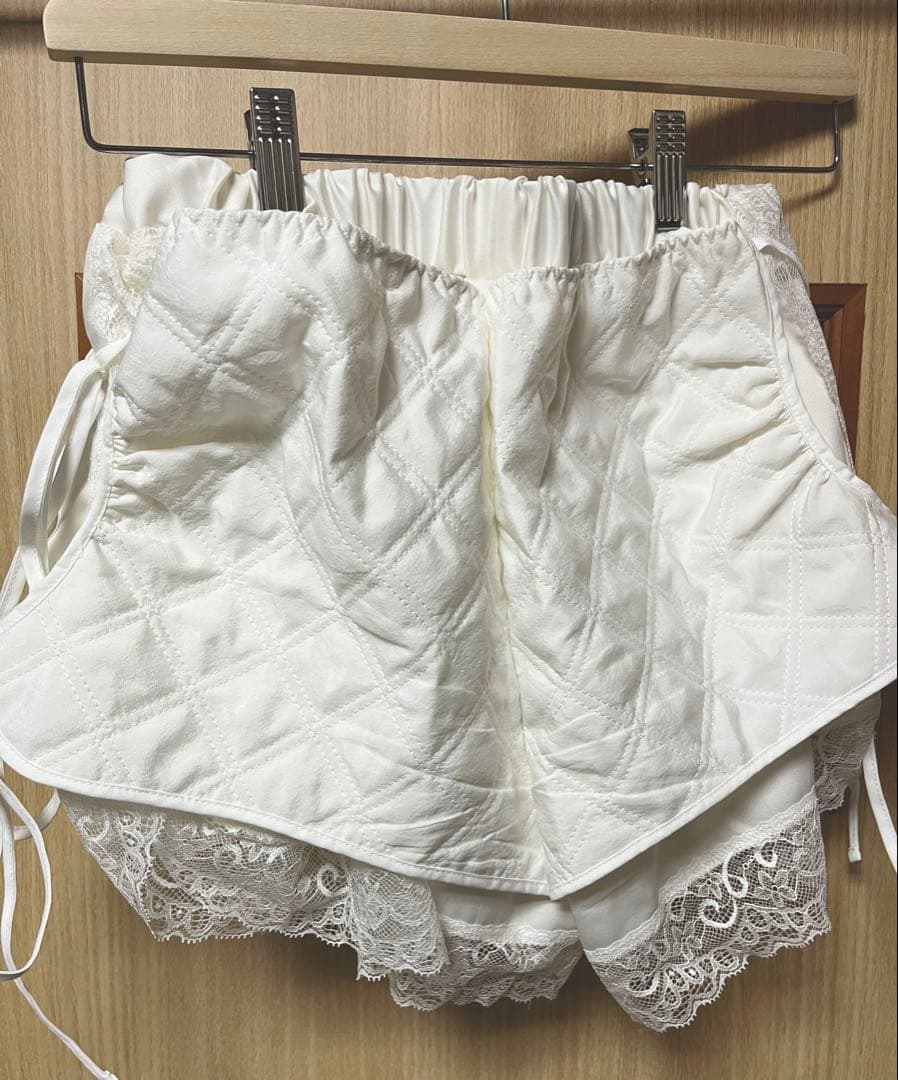 【〜2/6まで】Her Praha LITMUS キルティング ショートパンツ