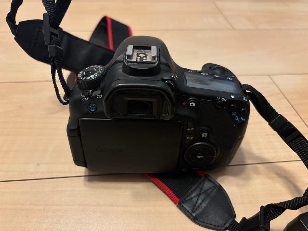 デジタルカメラ Canon EOS60d