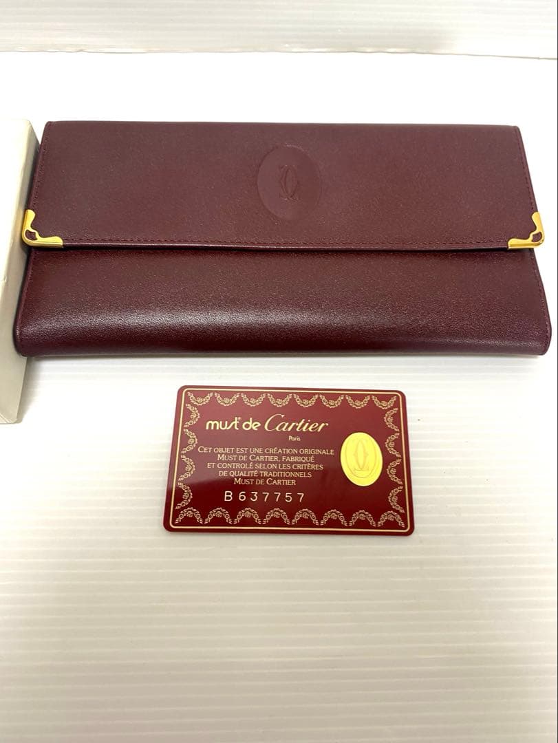 Cartier カルティエ　ボルドー　ワインレッド　長財布　三つ折り　未使用品