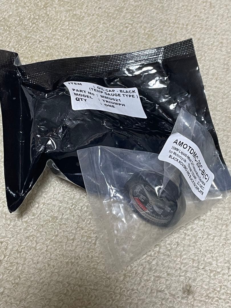 【未開封】Motone 油温計 摂氏 水冷