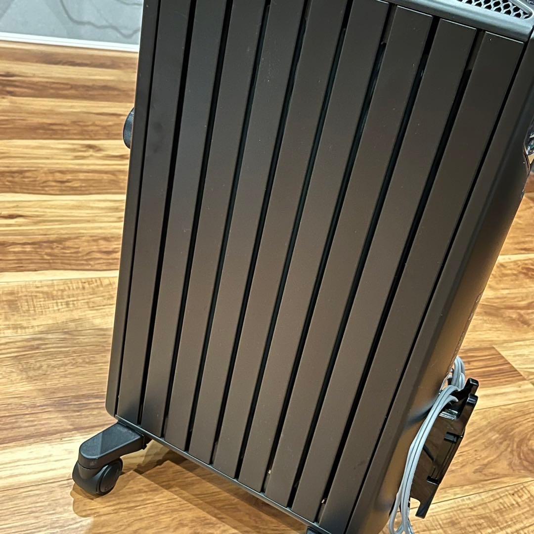 Delonghi デロンギ オイルヒーター 黒 美品 使用回数ほぼなし