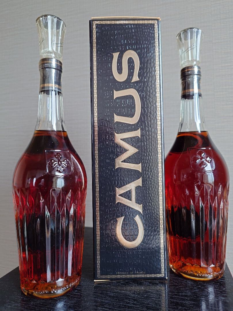 CAMUS XO コニャック 2本セット 専用ボックス（１箱）付き