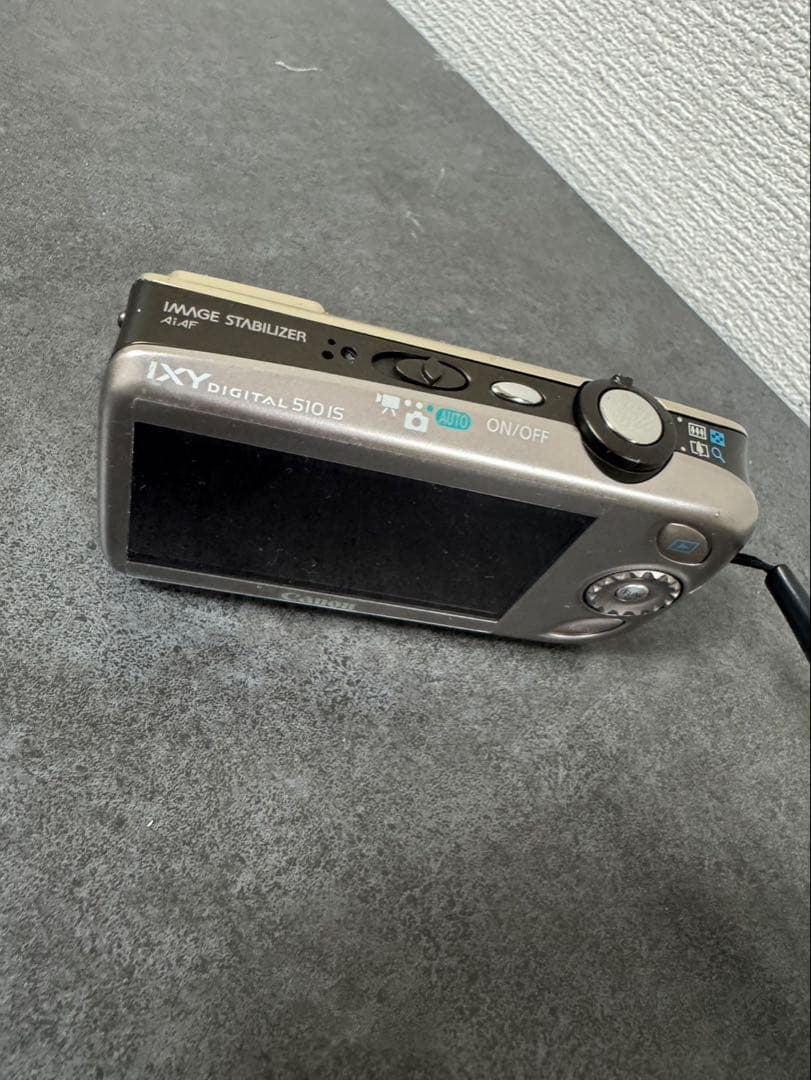 デジタルカメラ　Canon IXY PC1356