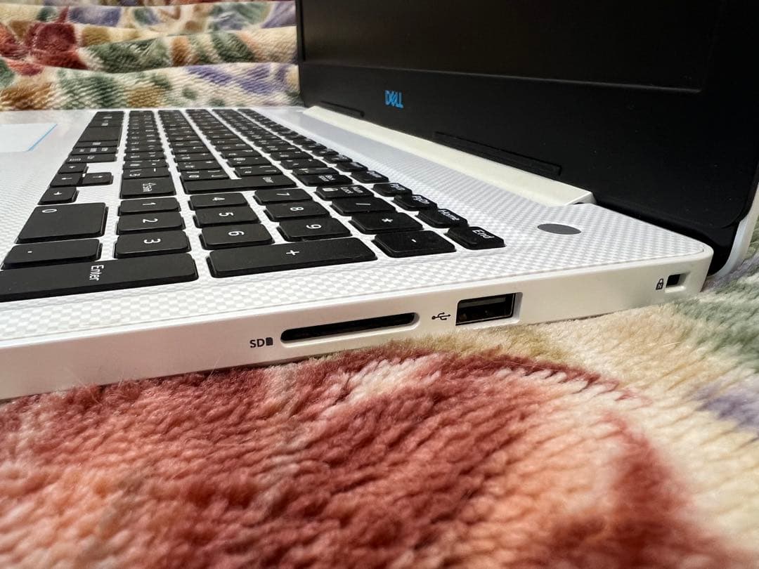 DELL ノートパソコン 32GB