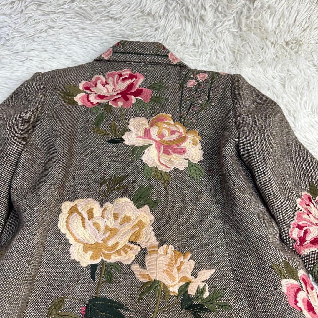 natural 様用希少 シンクビー 花柄刺繍 テーラージャケット グレー系