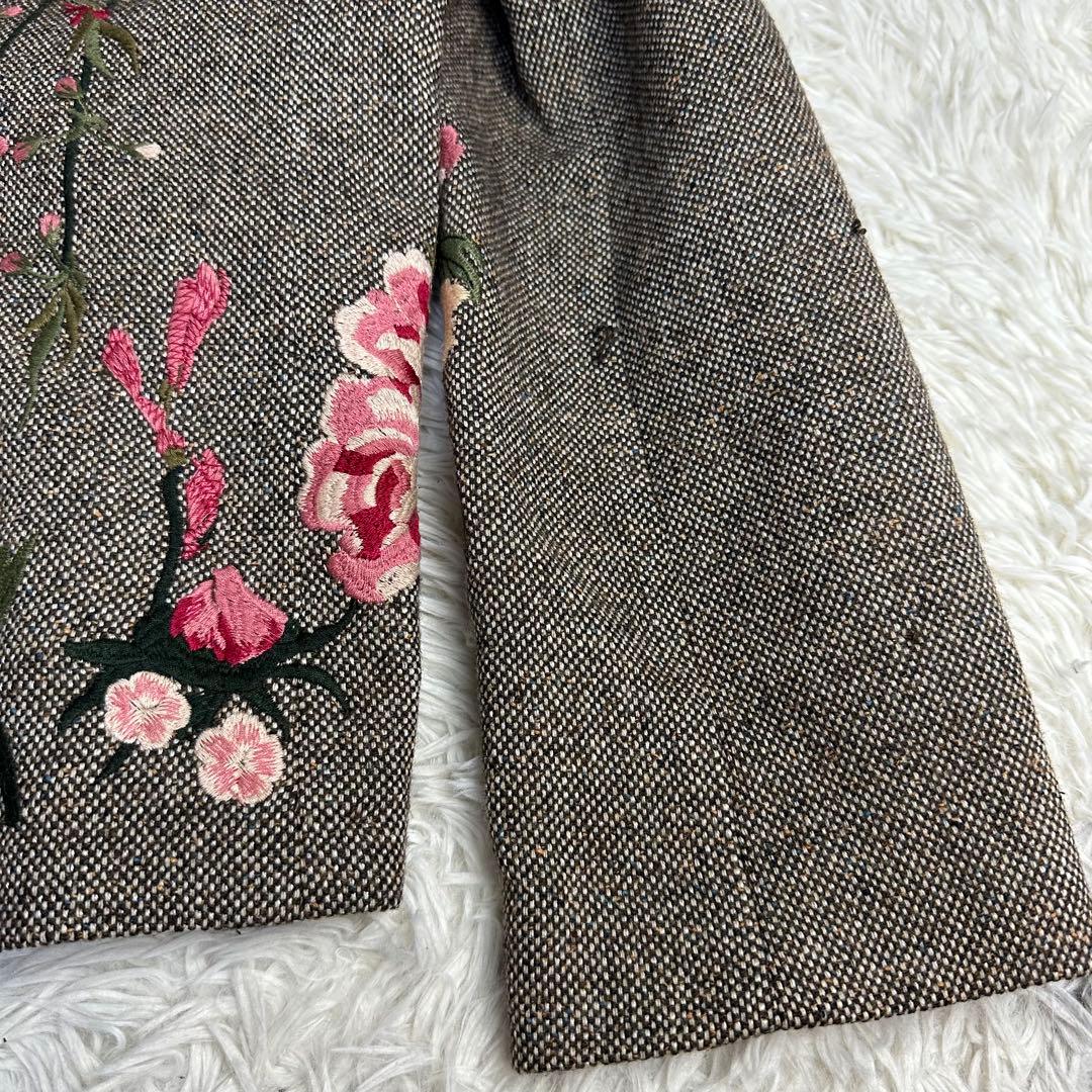 natural 様用希少 シンクビー 花柄刺繍 テーラージャケット グレー系