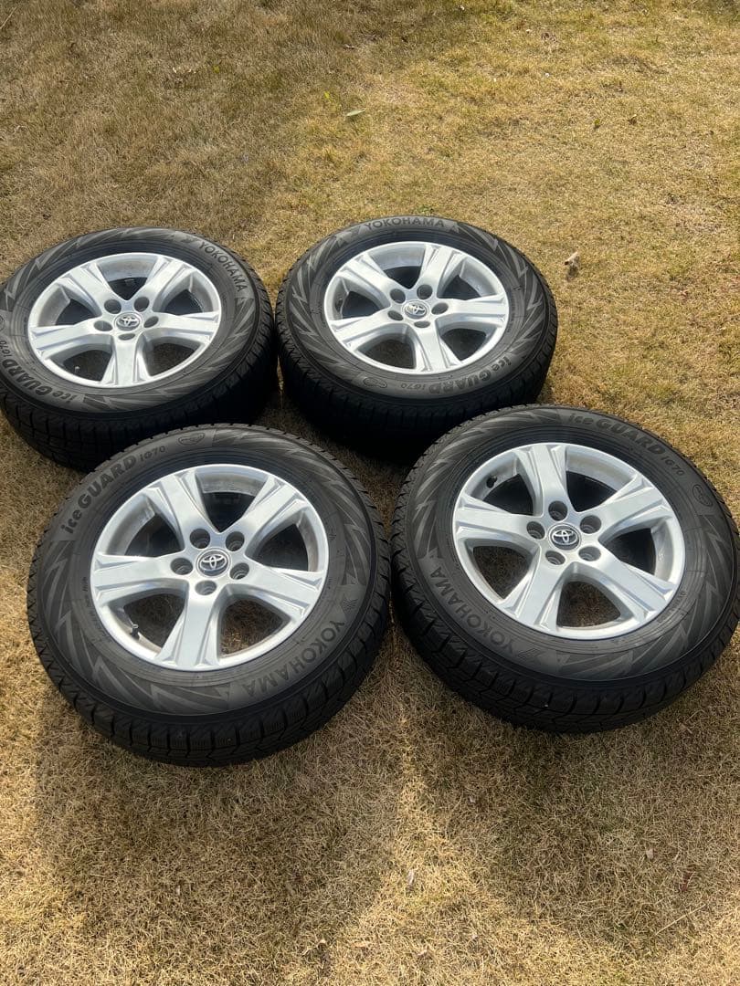 アルファード30系16インチ 215/65R16 ヨコハマアイスガード IG70