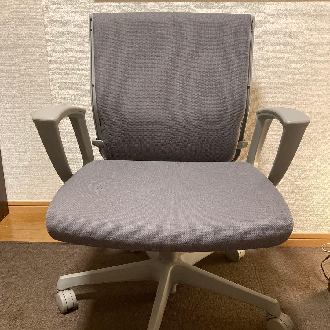 OKAMURA グレーメッシュチェア